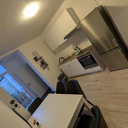 Moderne Wohnung Im Erdgeschoss Mit Terrasse I Ruhige Umgebung Bremerhaven Exterior foto